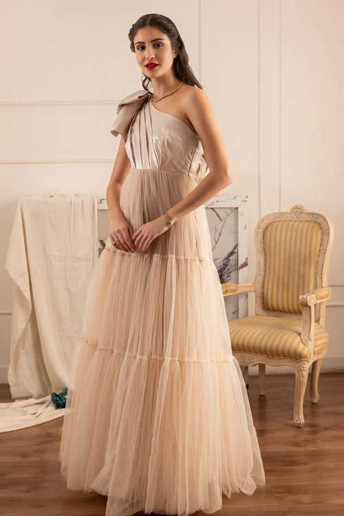 One-Shoulder Biege Gown With Bow