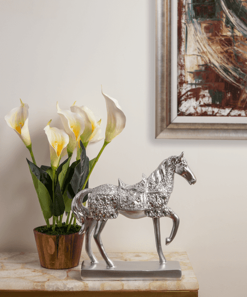 Nostalgia Intricate Silver Horse