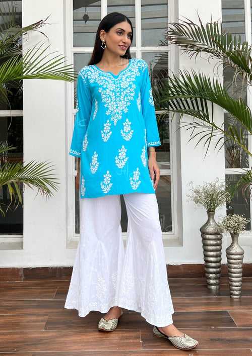 Hamna Chikankari Rayon Straight Short Kurta