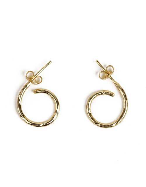 Cool Curled Studs Gold Earrings