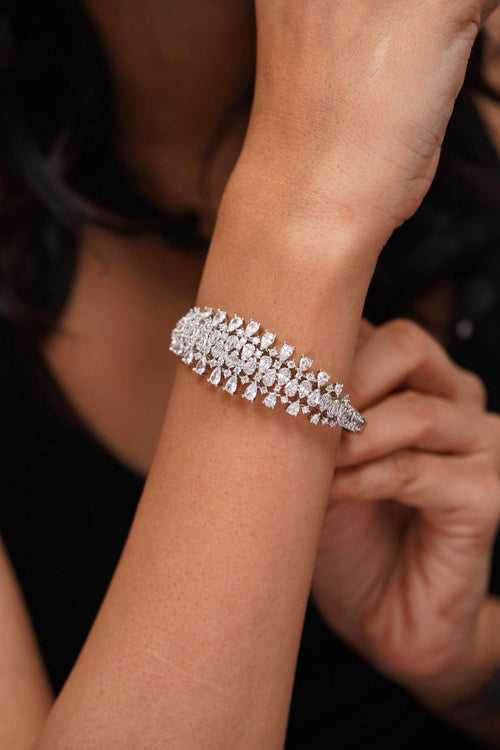 Elegant Greta Diamond Bracelet