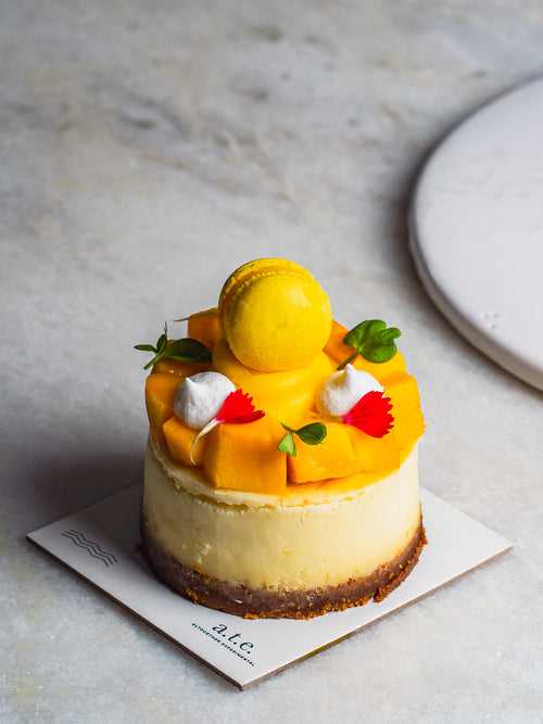 Mango & Vanilla Baked Mini Cheesecake