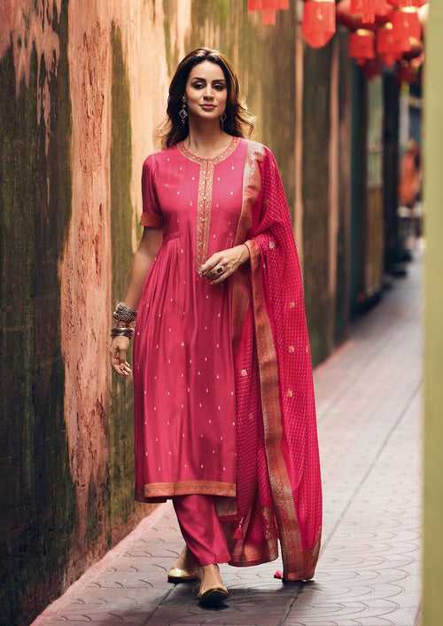 Fuchsia Rose Embroidered Kurta Set