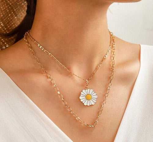 Daisy Pendant Multilayered Chain Necklace