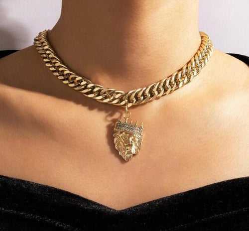 Lion Pendant Exaggerated Chain Necklace