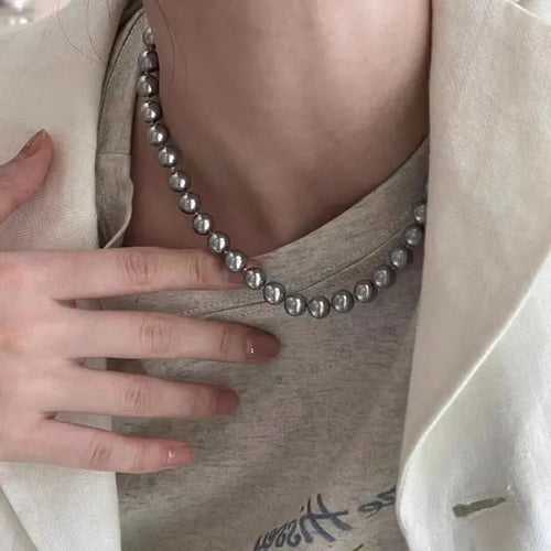 Simple Elegant Style Grey Pearl Necklace For Women