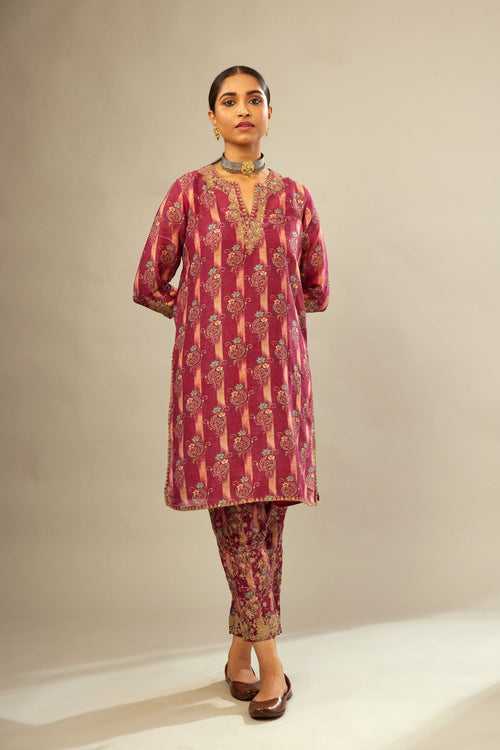 Deep wine digital printed dori embroidered fine silk short kurta set, highlighted with gold sequin hand work.