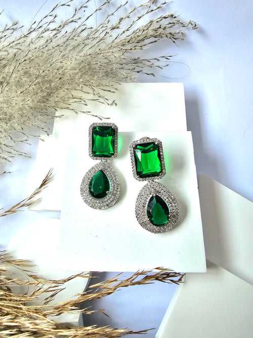 Diamond And Syntetic Emerald Earring