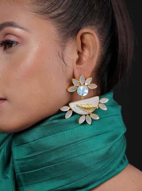 Floral Leaf Design Dangle & Drop Earring With Stone