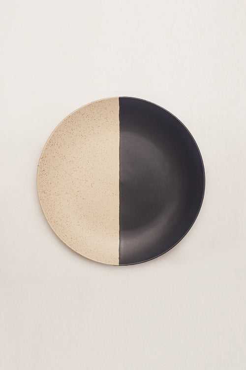 Poolside Plate - Tile Black (Seconds)