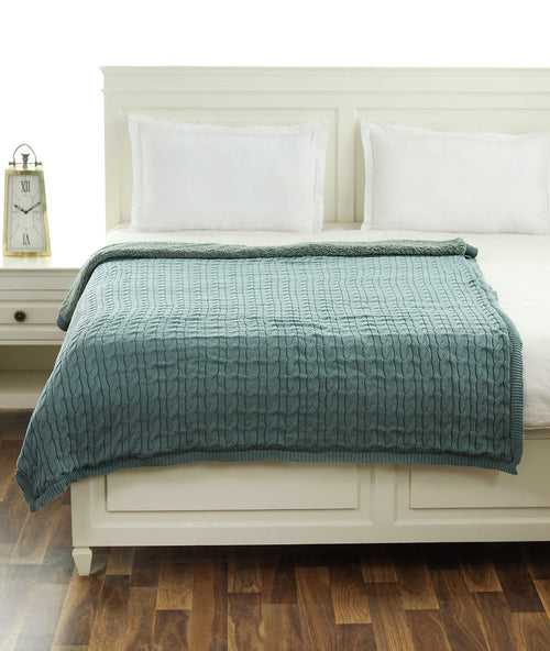 Snake Cable Cotton Knitted Single Bed Sherpa Blanket (Blue Daisy)