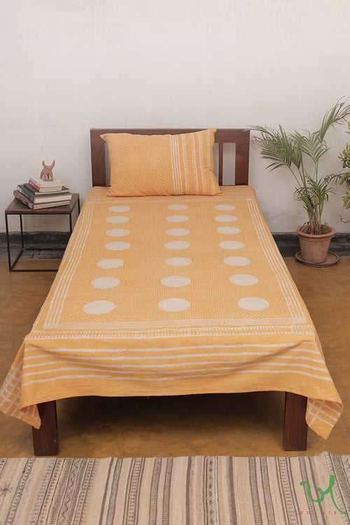 Yellow Contemporary Polka Batik Single Bedsheet