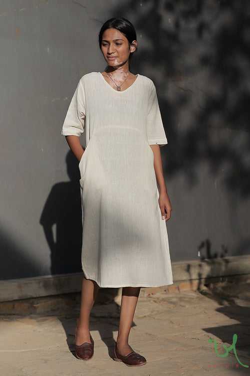 Off white ambar kala cotton shift dress