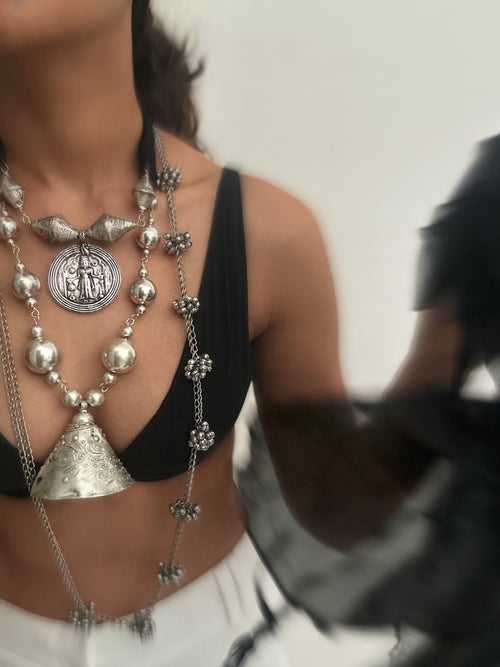 Thanpa gra necklace