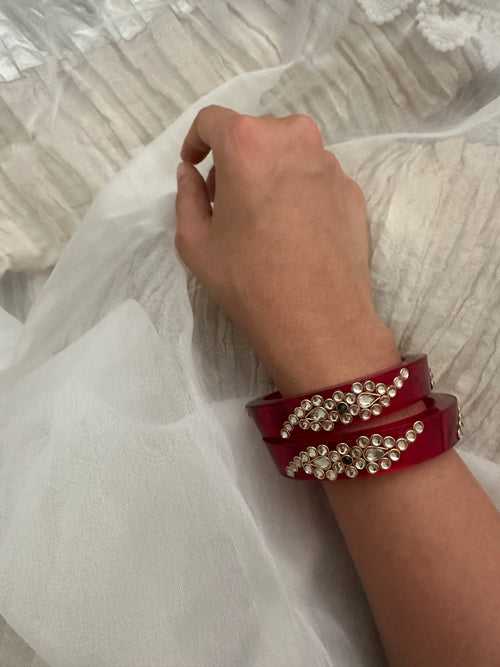 Ayan bindi bangle