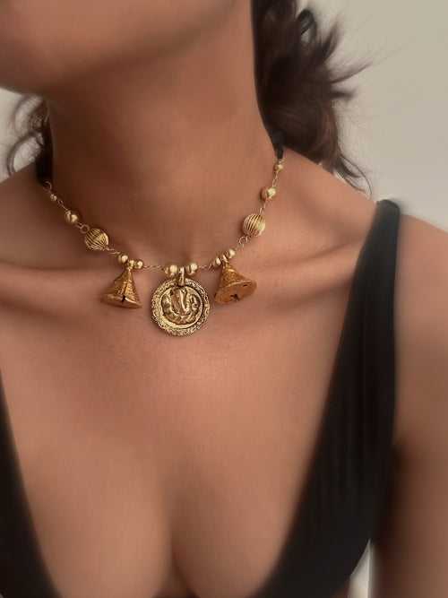 Bell choker necklace