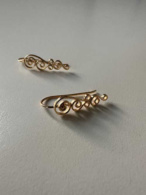 Cursive earrings