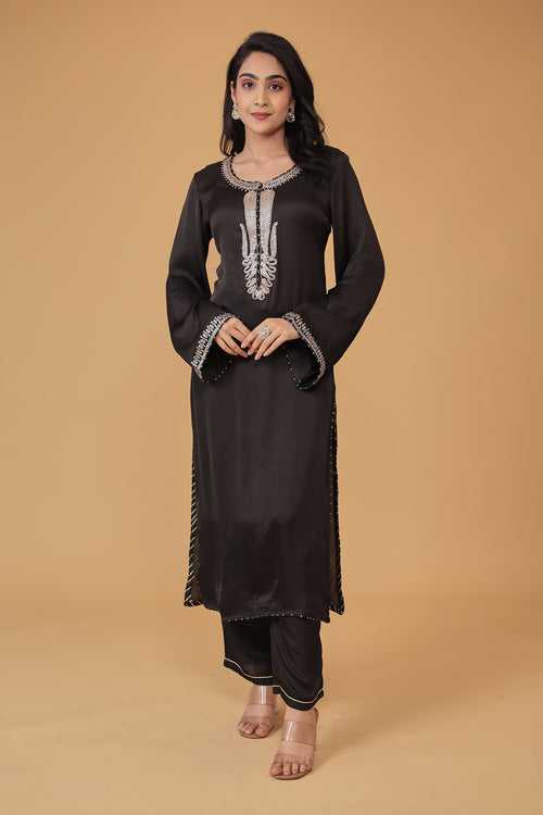 Silk Suit Embroidered with Pittan work