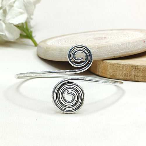 Spiral Silver Arm Cuff