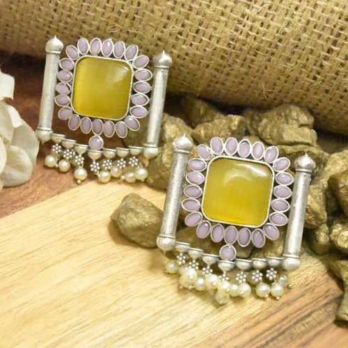 Yellow Color Stone Kundan Earring