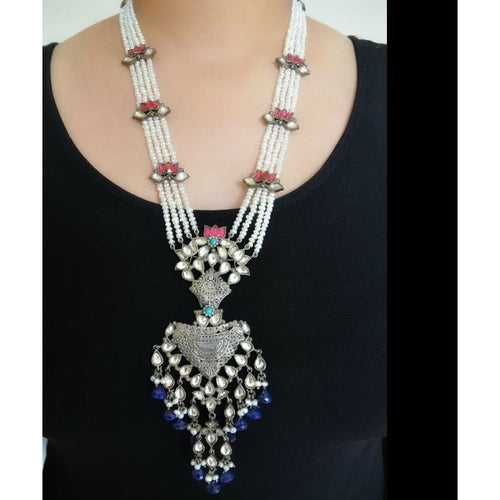Lotus pearl silver necklace with kundan