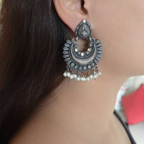 Chand pearl silver earrings