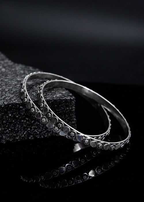 Tara 925 Silver Bangle With Oxidized Polish 0030