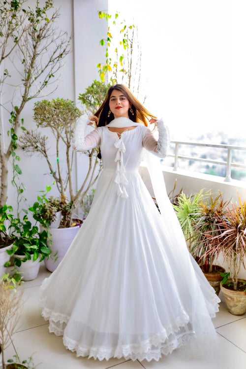 Buy White Womens Gowns Online at Best Prices In India