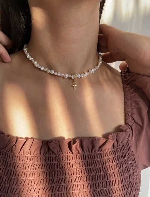 Classic Pearl Necklace