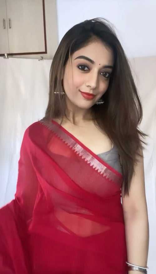 Aadhini - Red