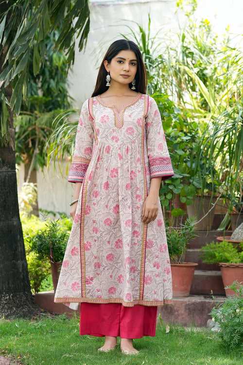 Peach Kurta/Dupatta Set In Handblock Cotton