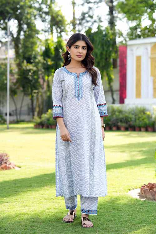 Straight Fit Kurta/Pant Set In Light Blue Cotton