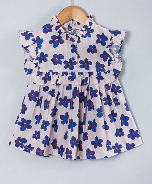POWDER PINK TOP WITH BLUE POPPY FLOWERS