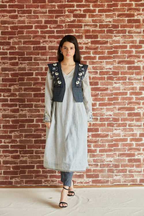 Grey cotton striped kalidar embroidered kurta with pants