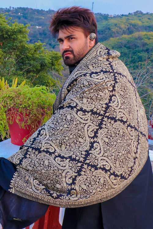 Aarya Babbar in Pashmina Resham Aari Thread Work