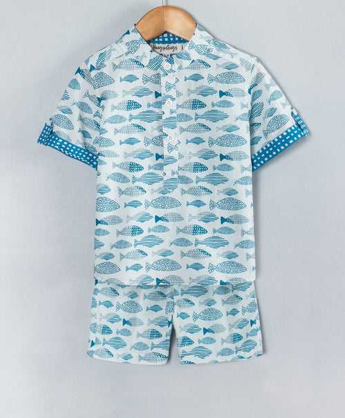 All over fish print boys shorts set-Sky Blue