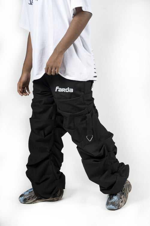 BRAGGY CARGOS: BLACK