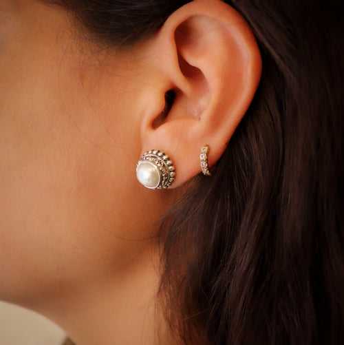 Pearl Rava Studs Earrings
