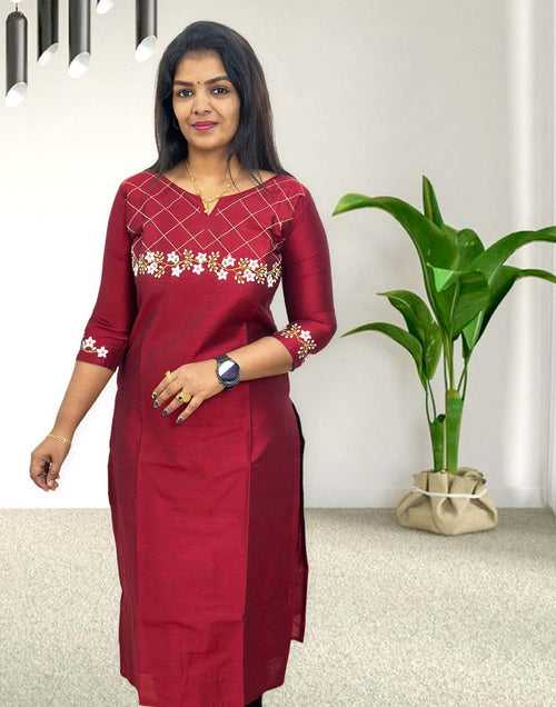 100424A (E3276) EMBROIDERY KURTI - Maroon