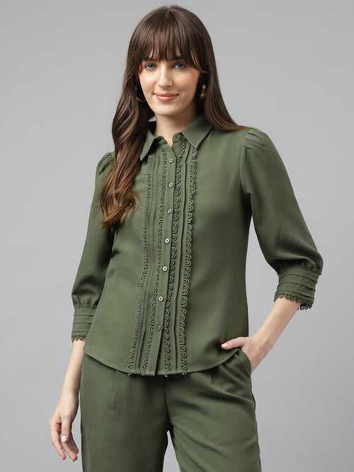 Green Full Sleeve Spread Collar Solid Shirt For Casual Wear