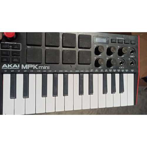 Akai MPK MINI MK3 Compact Midi Keyboard and Pad MIDI Controller - Open Box B Stock