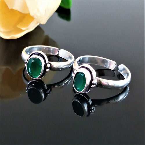 Handmade Adjustable Pure Silver Emerald Toe Rings