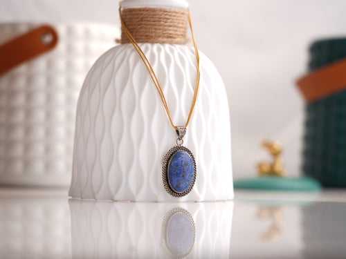 Lapis Lazuli Oval Pendant: Channel Inner Wisdom and Spiritual Serenity