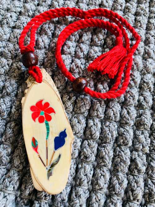 DRIFTOOD INLAY COTTON THREAD NECKLACE