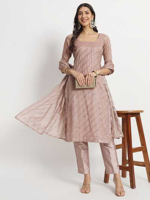 Mauve Majesty Straight Kurti with Straight Pants and Embroidered Organza Dupatta