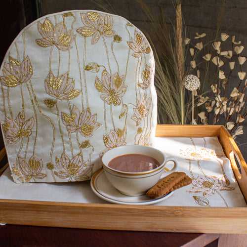 Lotus embroidered tea cozy set