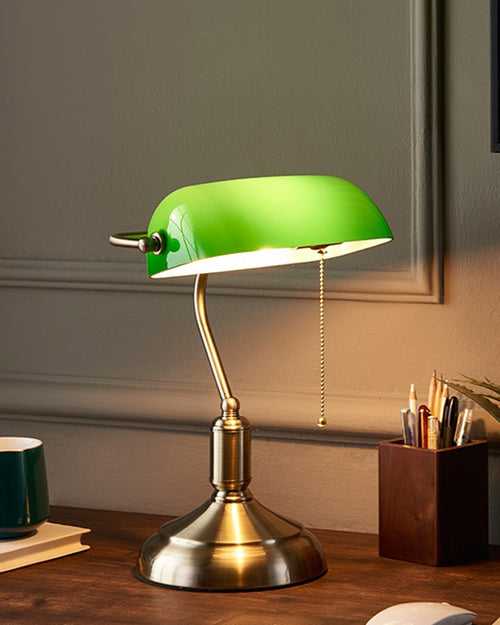 Classic Banker's Lamp