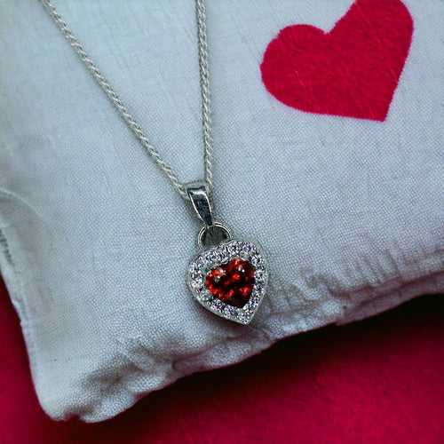 Taraash 925 Sterling Silver Heart CZ Pendant Chain For Women