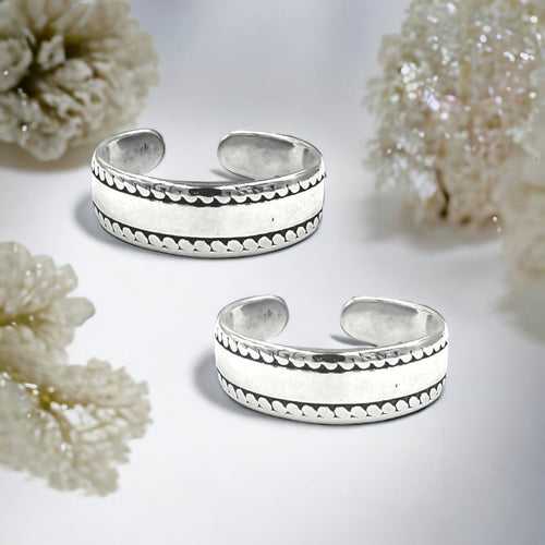 Taraash 925 Sterling Silver Side Cutwork Toe Ring For Women