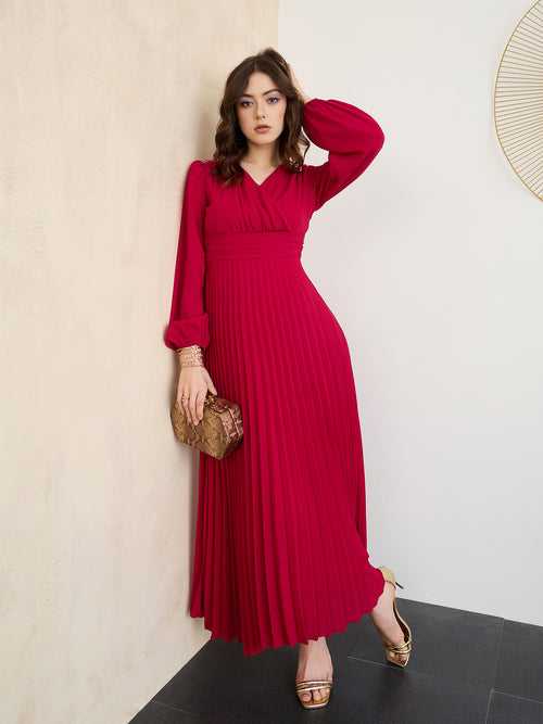 Berrylush Women Red Solid V-Neck Puff Sleeves Empire Maxi Dress
